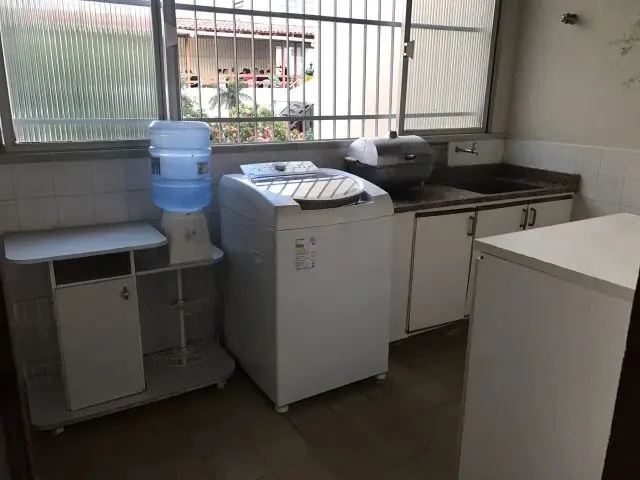 Imagem 6: Apenas Um Quarto Mobiliado. Nao e Kitnet