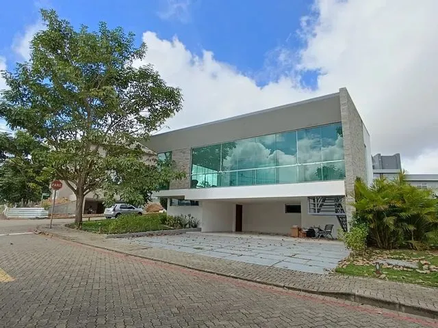 Imagem: Casa de Luxo para Aluguel em Condomínio