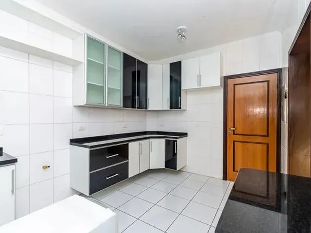 Imagem 2: Sobrado com 3 Dormitórios para Alugar, 197 M² por R$ 5.500/Mês - Mercês - Curitiba/Pr