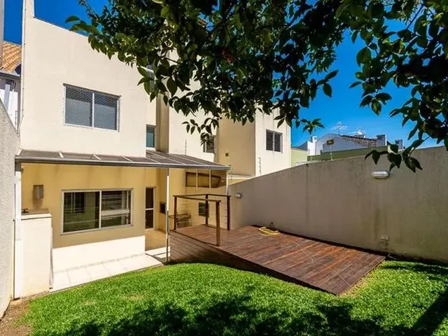 Imagem 13: Sobrado com 3 Dormitórios para Alugar, 197 M² por R$ 5.500/Mês - Mercês - Curitiba/Pr