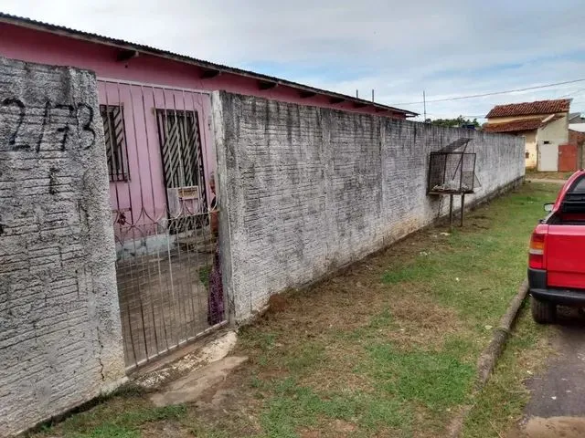 Imagem 1: Aluga-Se Kitnet Quarto com aluguel por R$350 /mês
