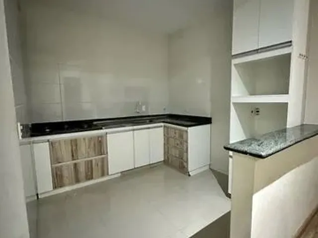 Imagem: Casa 2 Quartos com Suite e Closet (Leia