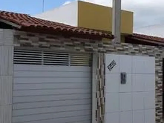 Imagem: Aluga-Se Casa com 3 Quartos e Garagem com