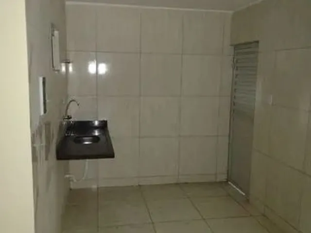 Imagem 8: Aluga-Se Casa com 3 Quartos e Garagem com Água de Poço Artesiano