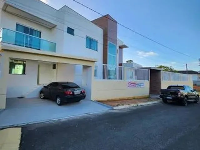 Imagem 1: Casa Duplex 4/4 Suítes com Quintal e Suítes Master em Lauro de Freitas