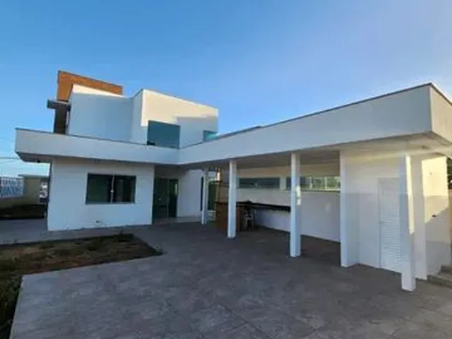 Imagem 2: Casa Duplex 4/4 Suítes com Quintal e Suítes Master em Lauro de Freitas