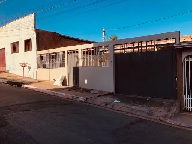 Imagem 2: Casa 2 Suítes Renascer 150M da Av das Torres e 2 Quadra da Estrada Moinho
