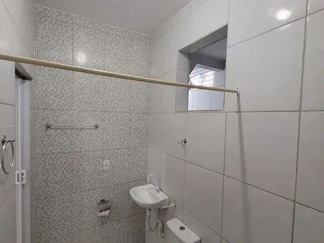 Imagem 4: Kitnet para Alugar em Nova Descoberta (Morro Branco