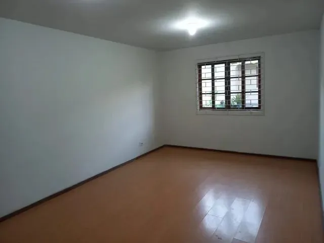 Imagem 12: Casa Térrea com Edícula, Próxima À Brf