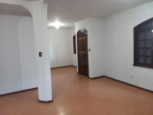 Imagem 3: Casa Térrea com Edícula, Próxima À Brf