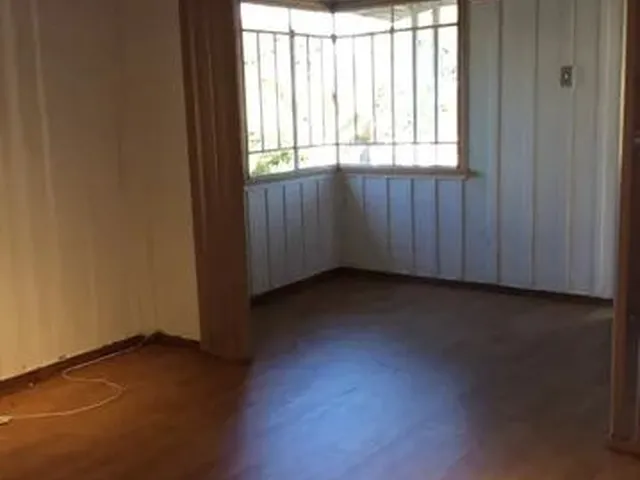 Imagem 5: Casa para Aluguel Possui 130 Metros Quadrados com 4 Quartos em Campo Comprido - Curitiba