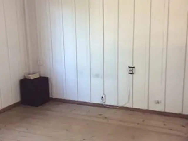 Imagem 11: Casa para Aluguel Possui 130 Metros Quadrados com 4 Quartos em Campo Comprido - Curitiba