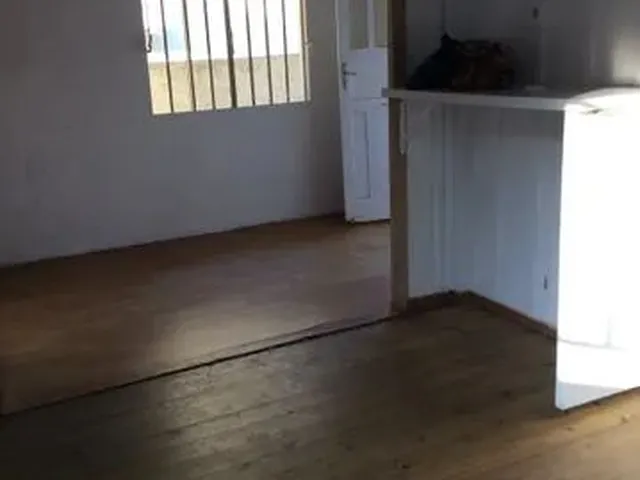 Imagem 16: Casa para Aluguel Possui 130 Metros Quadrados com 4 Quartos em Campo Comprido - Curitiba