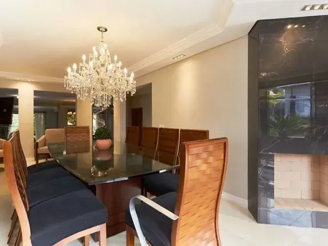 Imagem 1: Casa com 3 Dormitórios para Alugar, 270 M² por R$ 13.000/Mês - Campo Comprido
