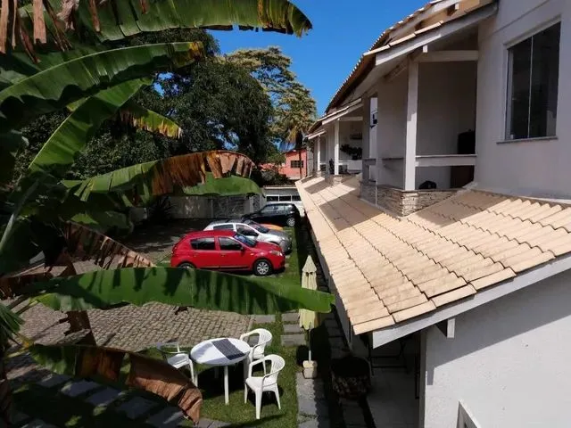 Imagem 1: Casa 2 Quartos em Pequeno Condomínio