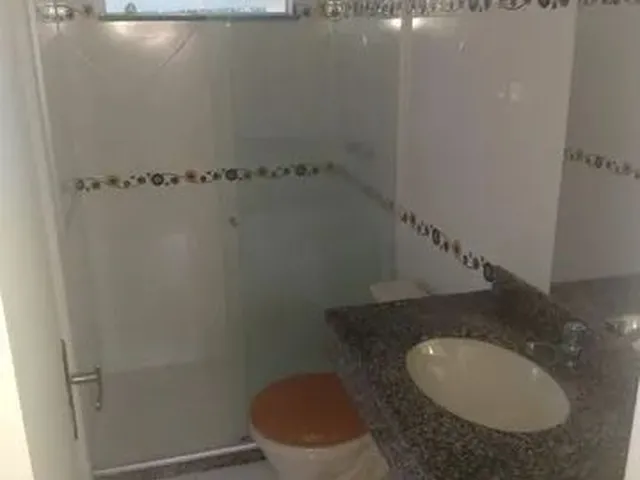 Imagem 4: Casa 2 Quartos em Pequeno Condomínio