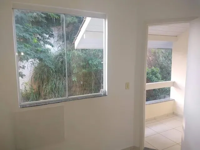 Imagem 13: Casa 2 Quartos em Pequeno Condomínio