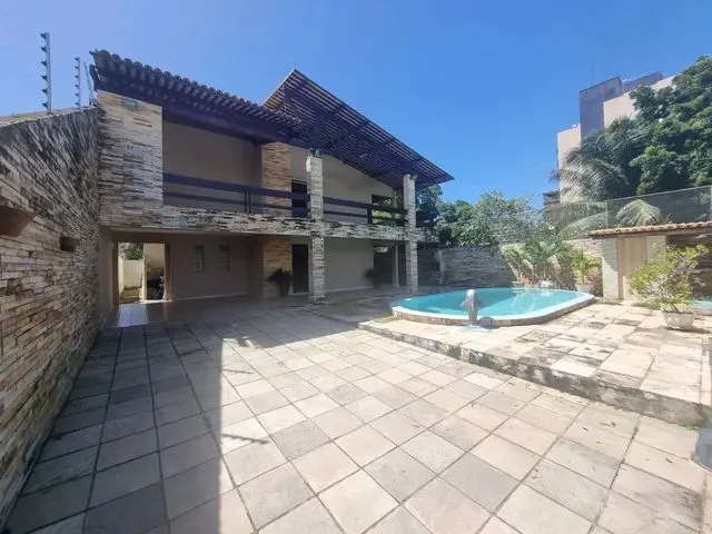 Imagem: Excelente Casa, 1º Andar com 7 Qts em Intermares