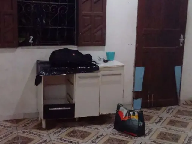 Imagem 6: Alugo Kitnet Sala Cozinha Banheiro Área