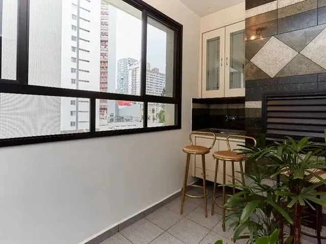 Imagem 16: Apartamento com 4 Dormitórios para Alugar, 286 M² por R$ 3.700/Mês - Batel