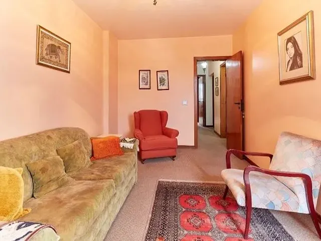 Imagem 5: Apartamento com 4 Dormitórios para Alugar, 286 M² por R$ 3.700/Mês - Batel