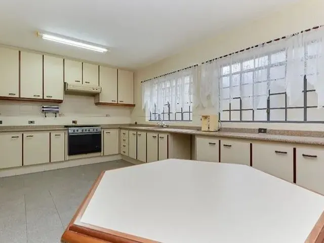 Imagem: Casa com 3 Dormitórios, 420 M² - Venda