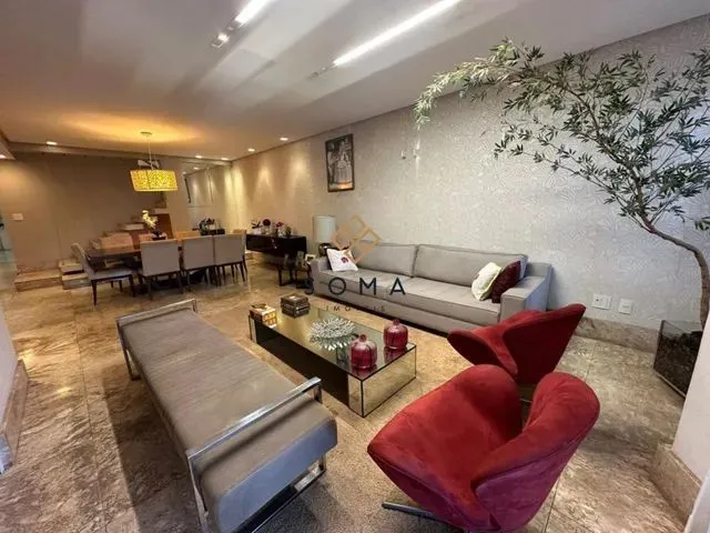 Imagem: Excelente Casa de 2 Pavimentos - Asa Sul