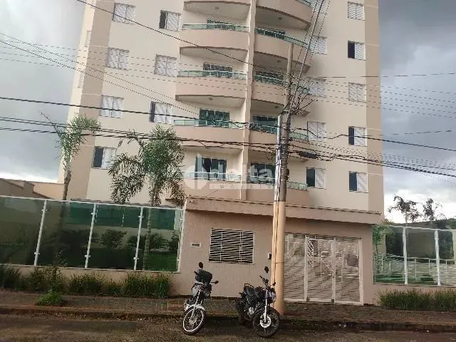 Imagem: Apartamento para Aluguel, 3 Quartos, 1 Suíte