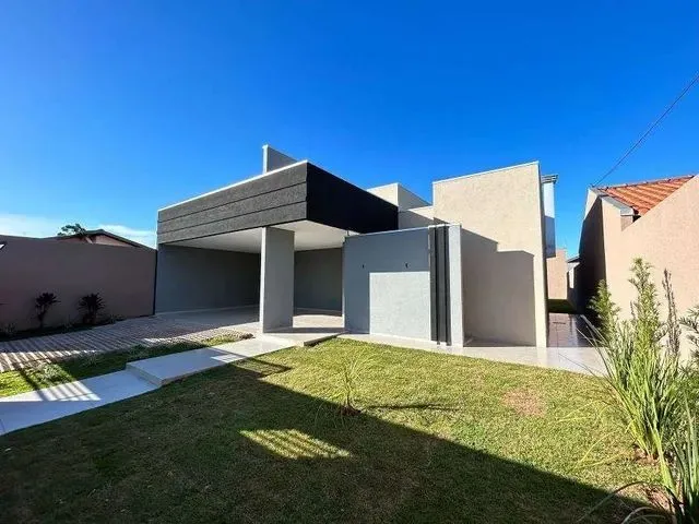 Imagem: Casa Térrea com Terreno Inteiro Suíte
