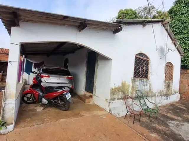 Imagem: Lote com Duas Casas Residenciais R$ 160