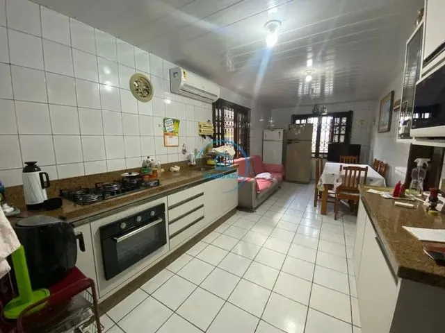 Imagem: Casa com 2 Dormitórios À Venda em Capoeiras