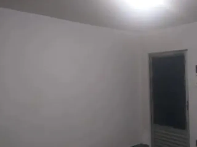 Imagem: Alugo Casa de 1 Quarto Conjugado em Vista