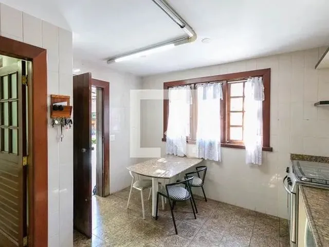 Imagem 8: Casa para Aluguel - Itapoã, 3 Quartos, 400 M2
