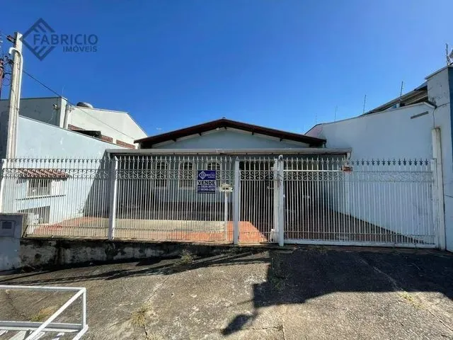 Imagem: Casa com 3 Dormitórios À Venda, 210 M²