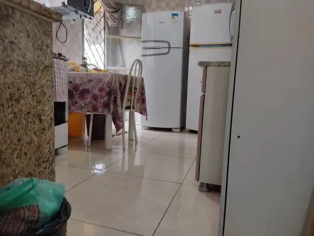 Imagem 2: Vendo 2 Casas Tipo Duplex com Terraço no Centro de Nilópolis
