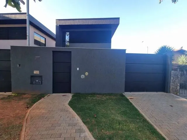 Imagem: Casa com 3 Dormitórios À Venda, 142 M²