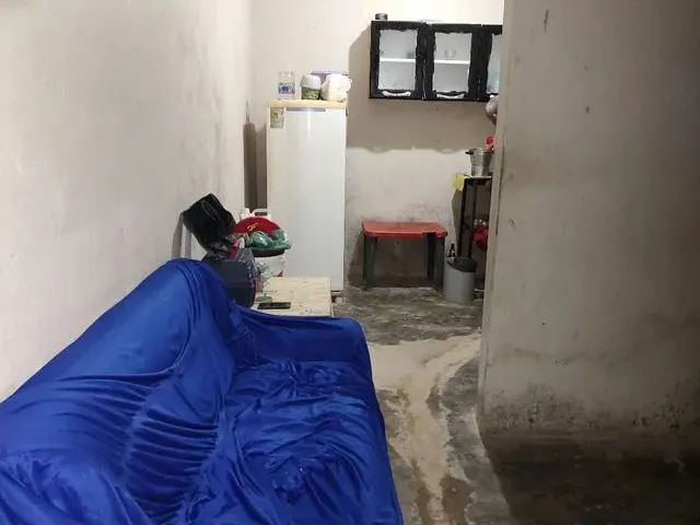 Imagem: A casa possui 1 Dormitório, 1 Banheiro e está localizado