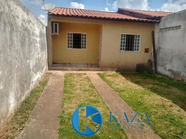 Imagem: Casa 02 Quartos com Quintal no Parque Esplanada