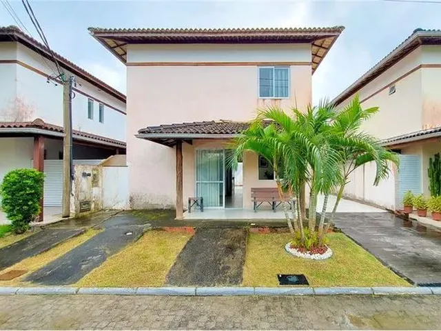 Imagem: Casa Excelente À Venda Duplex de 4/4 e