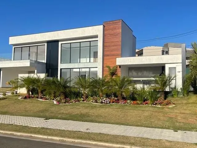 Imagem 1: Alphaville Casa de Esquina R$2.990.000,00