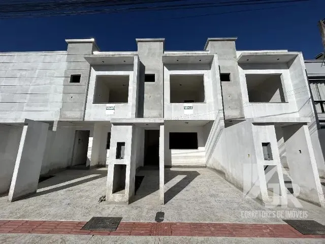 Imagem 1: Sobrado Novo em Camboriú com 2 Suítes