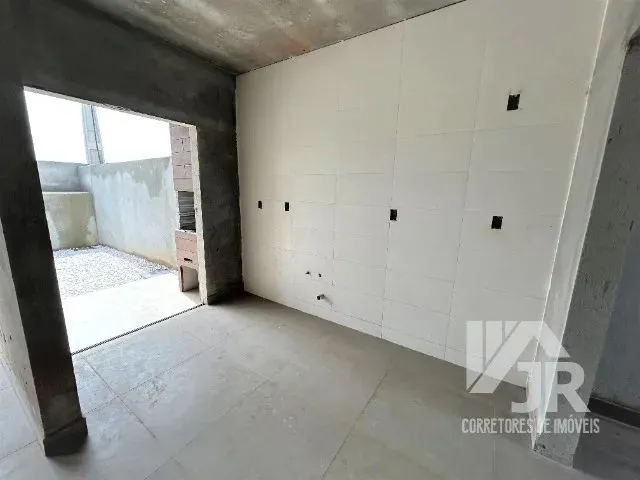 Imagem 7: Casa Terrea a Venda em Camboriú com Suíte