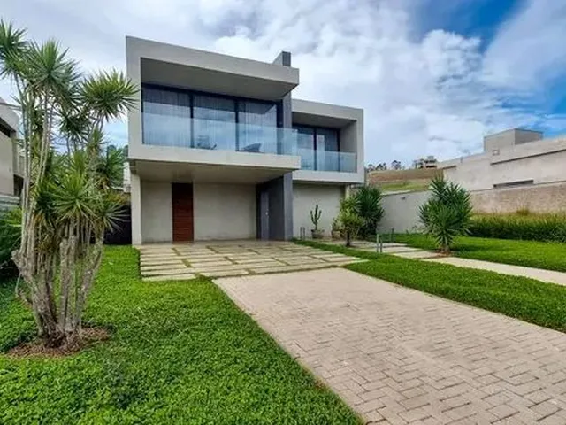 Imagem: Casa de Condomínio para Venda com 304 Metros