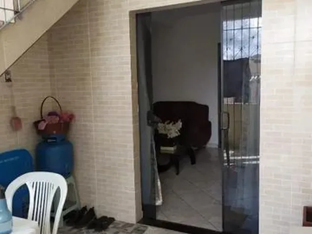 Imagem: O apartamento possui 2 Dormitórios, 1 Banheiro, 50m² de