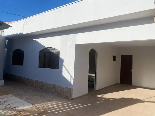 Imagem: Aluga-Se Casa com Ponto de Comércio no
