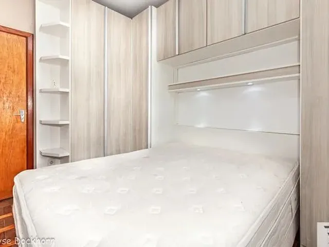 Imagem 2: Apartamento 3 Dor Semi Mobiliado