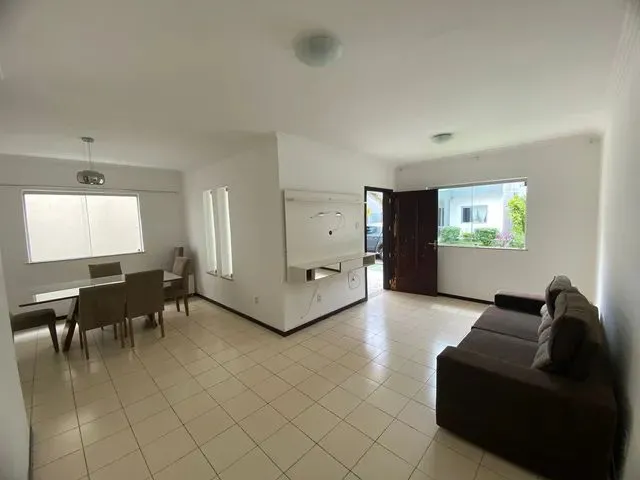 Imagem: Alugo Casa com 2 Pavimentos, 4 Quartos