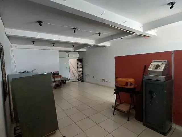 Imagem: A kitnet possui 1 Dormitório, 1 Banheiro, 42m² de Área e