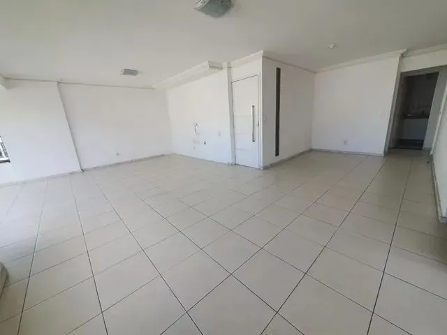 Imagem: Alugo Apto nas Graças com 187M2
