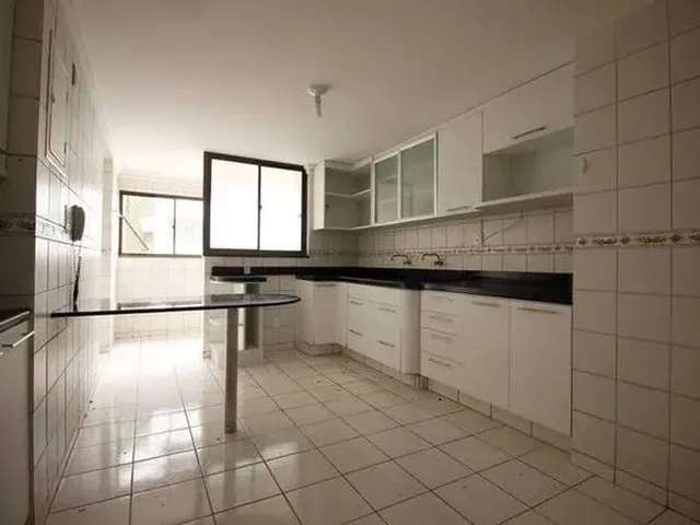 Imagem 2: Alugo Apto nas Graças com 187M2
